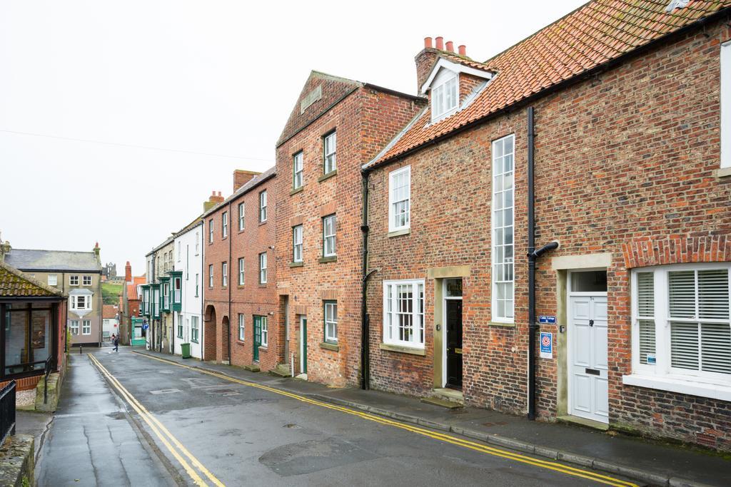 Villa Cintra House Whitby Esterno foto